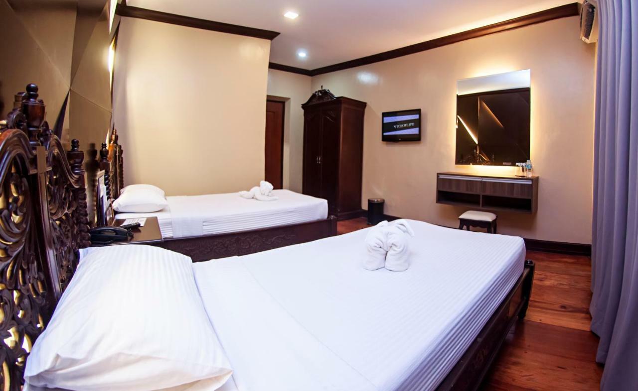 Vigan Plaza Hotel Exterior photo